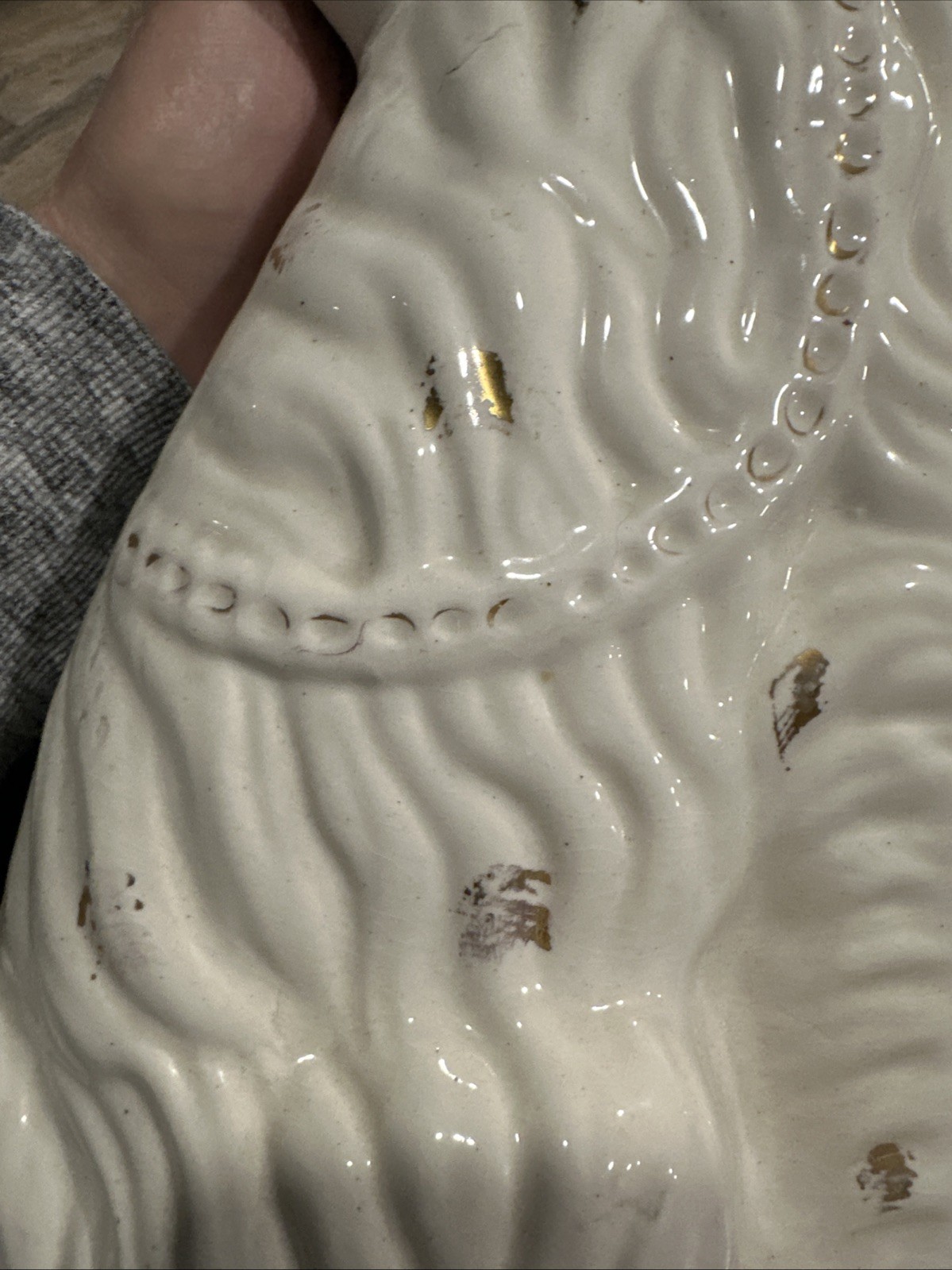 19thC STAFFORDSHIRE WHITE & GILT SEATED SPANIEL DOG Large 15 Inches Tall Rare