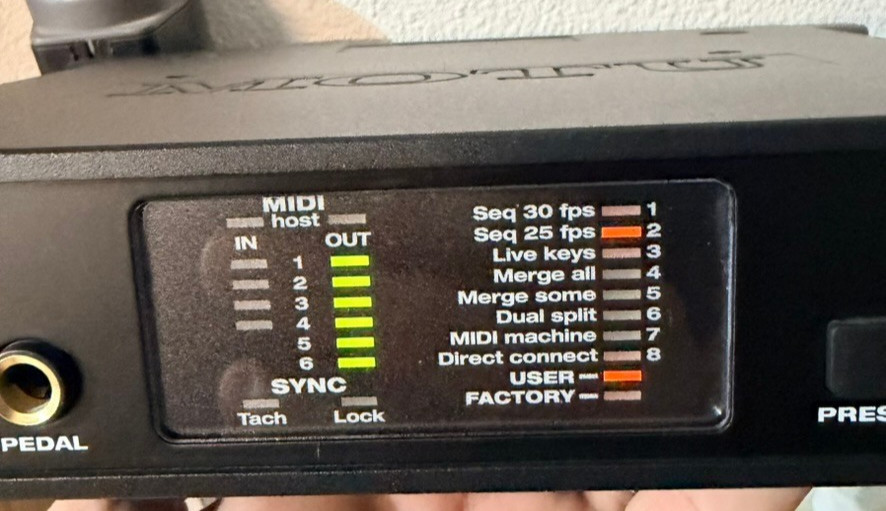 MOTU Micro Express 4x6 USB MIDI Interface with SMPTE