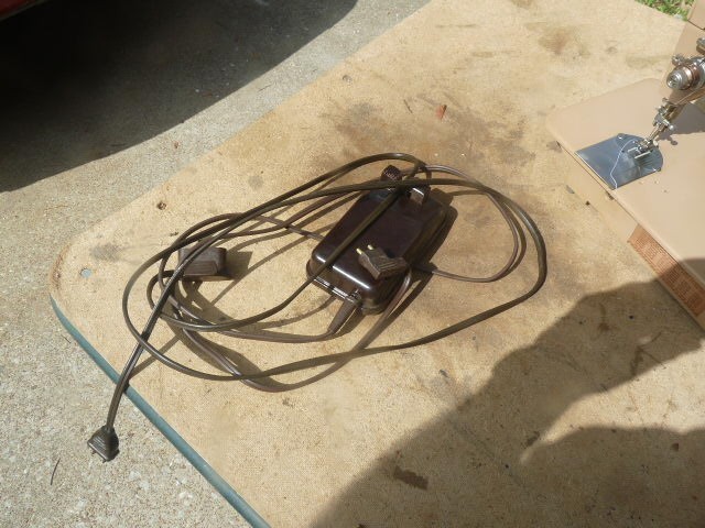 Singer 401a Sewing Machine - Never Seen One This Well Kept