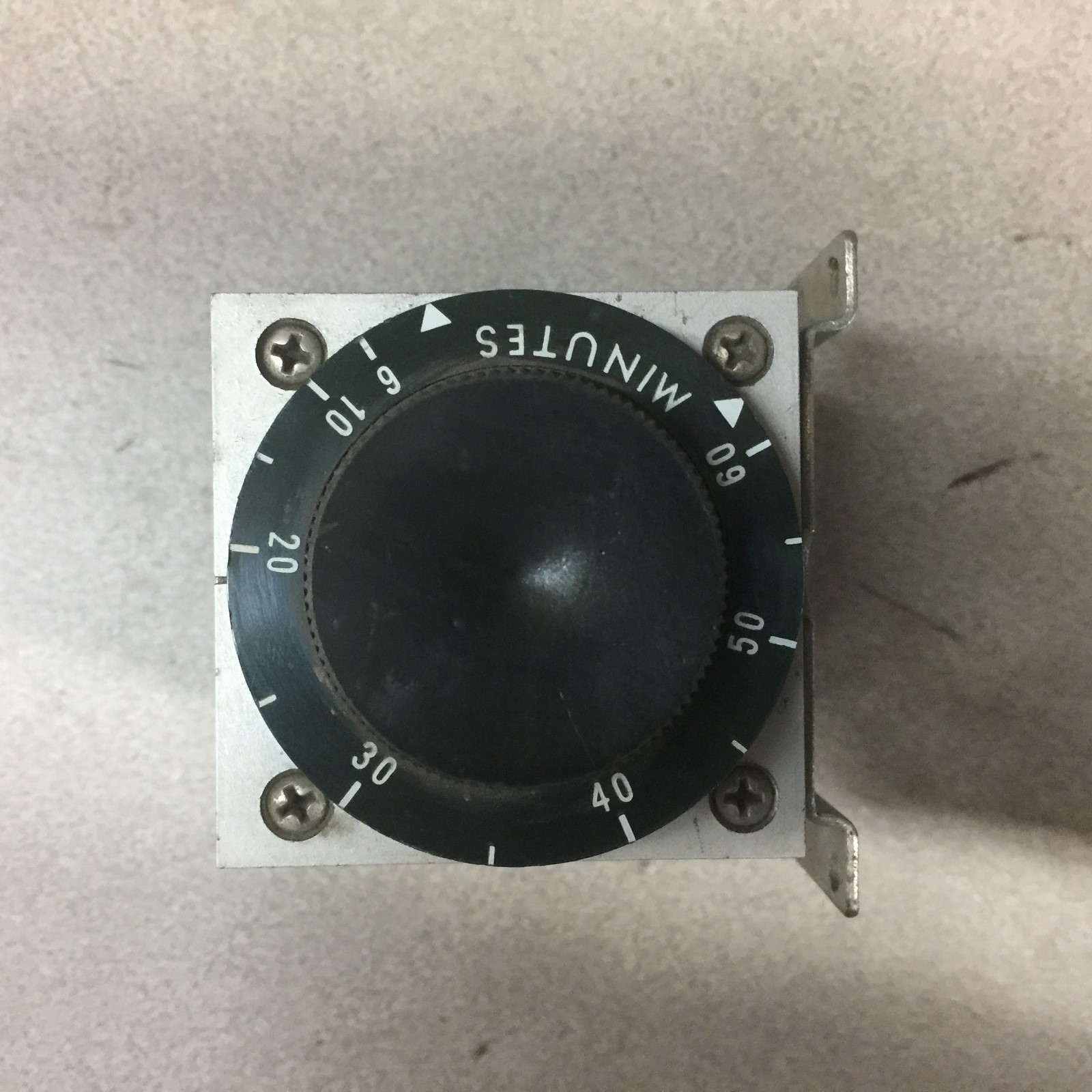 USED TYCO AGASTAT TIME RELAY 120 V 6-60 MIN 7022AI