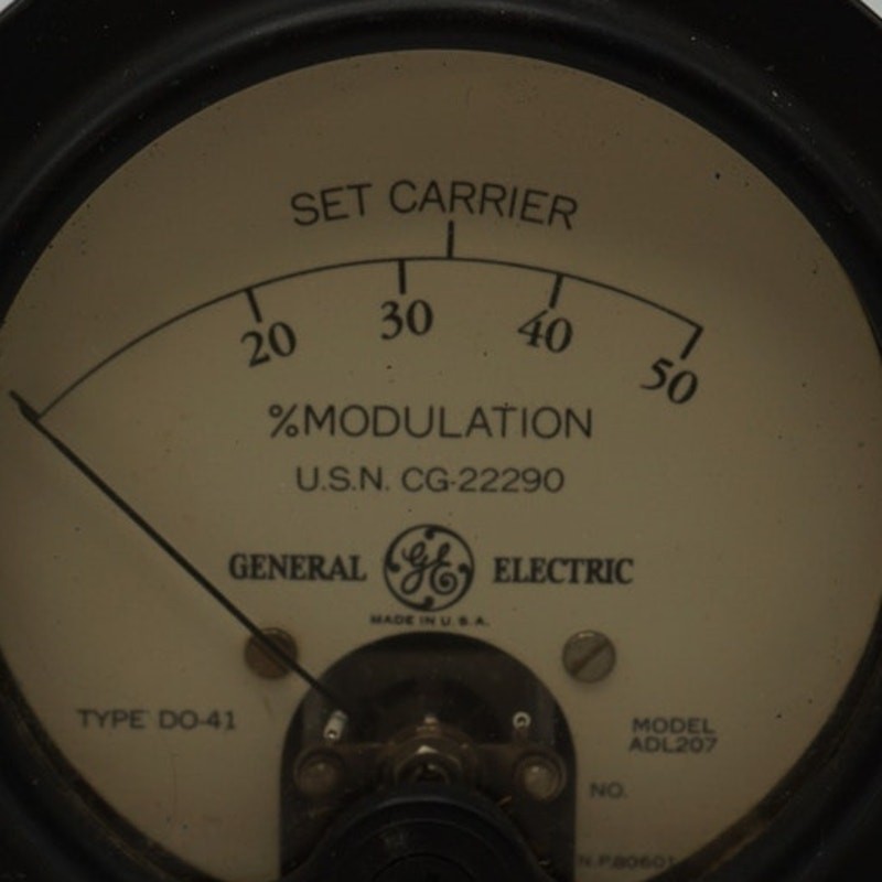 General Electric % Modulation Meter Type DO-41 Model ADL207