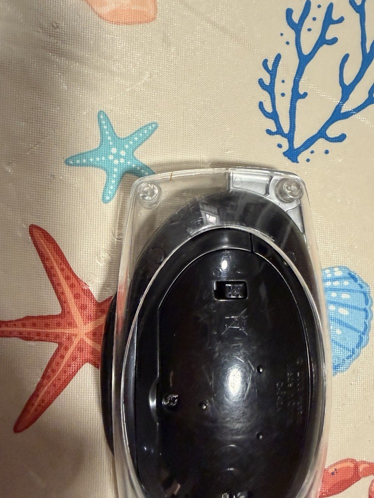 Has to Hand Held Electronic Trivia Pursuit C-042A