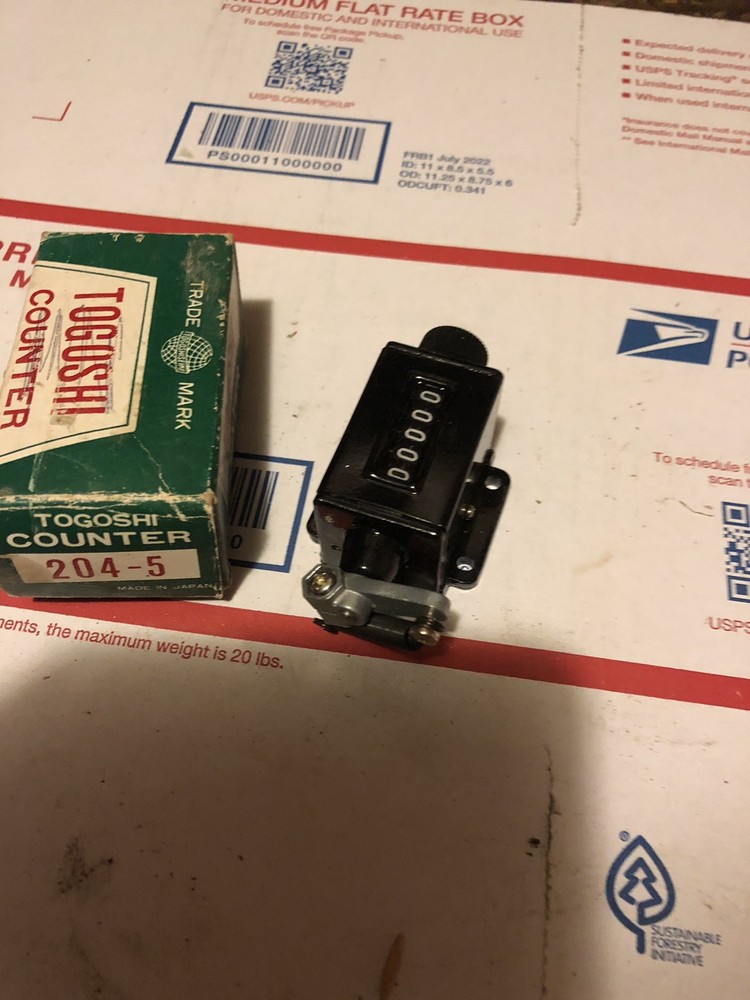 NOS TOGOSHI COUNTER 204-5 Fully Functioning Counter