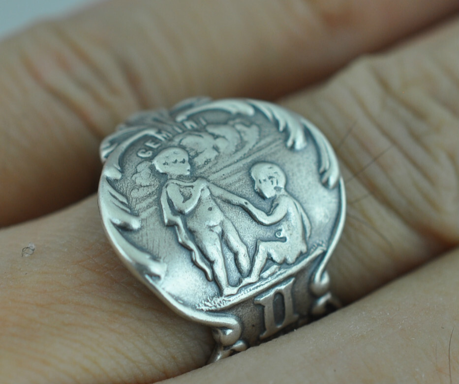 Solid 925 Sterling Silver Gemini Zodiac Angel Birthday Adjustable Spoon Ring