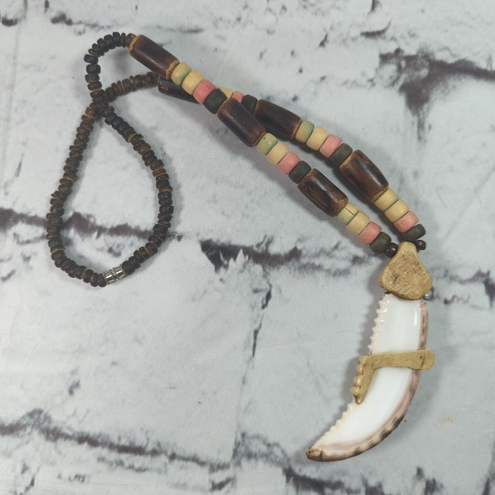 Beaded Tropical Look Style Pendent Necklace