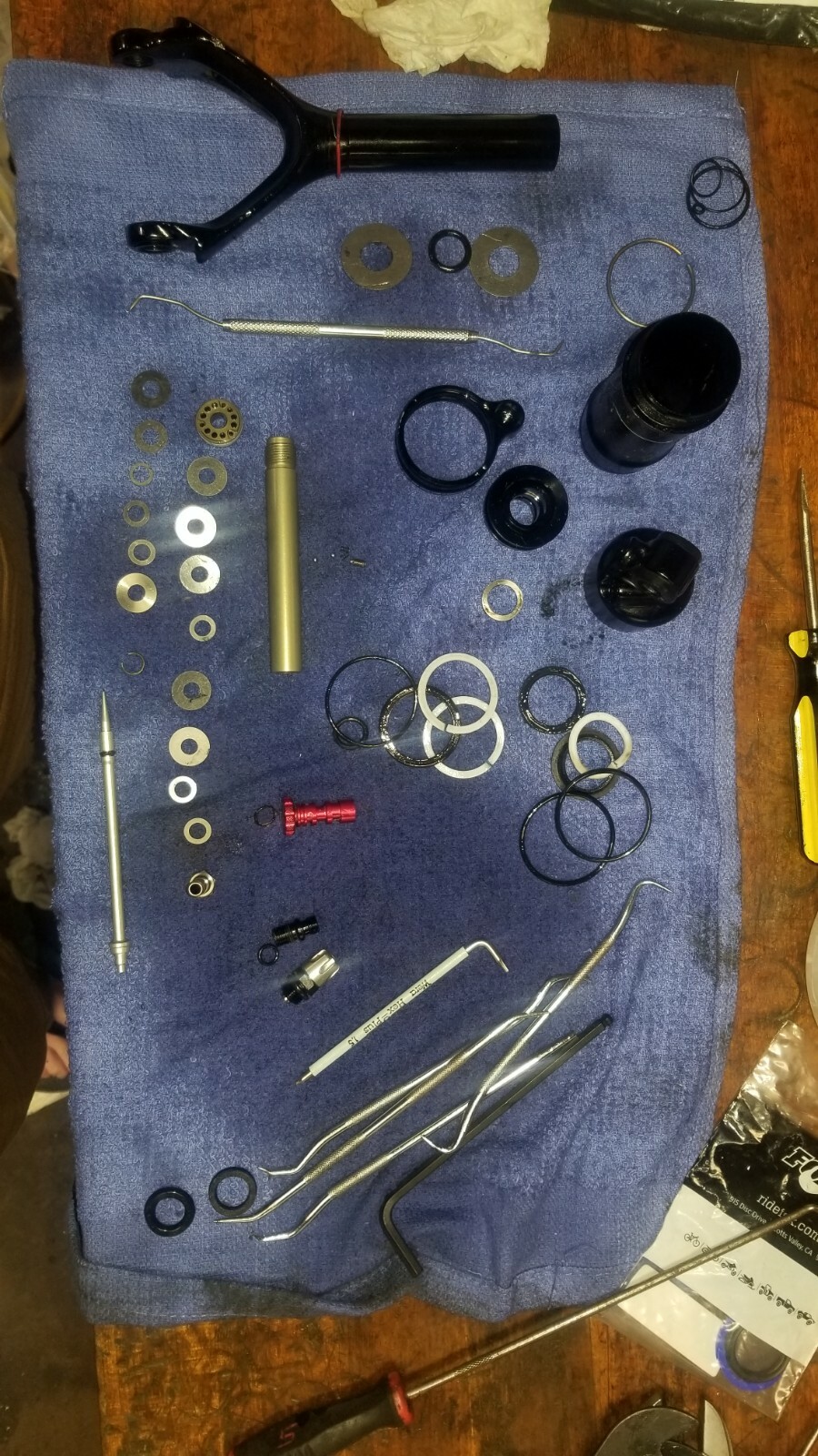 Specialized Brain - Fox & Rockshox rear shock rebuild - return shipping included