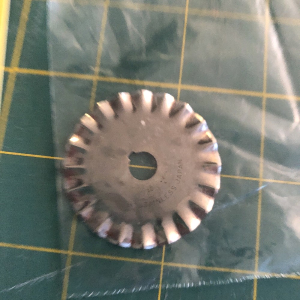 45mm Pinking Rotary Blade, Olfa