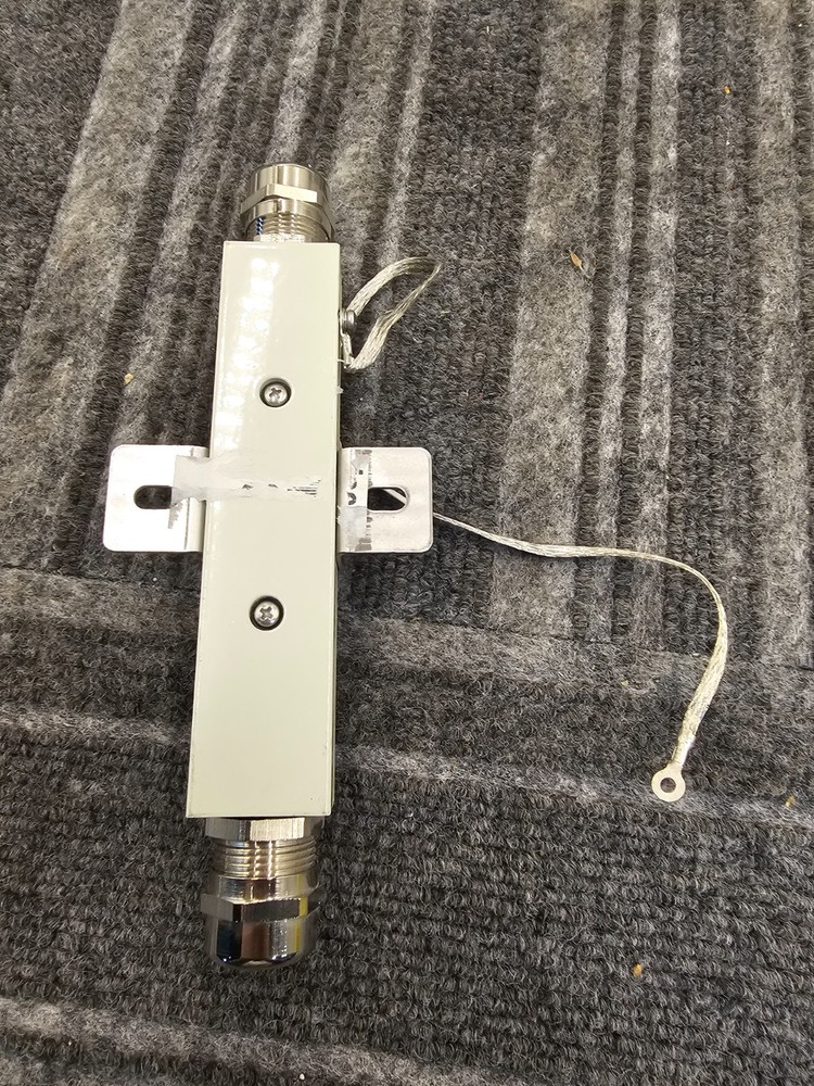 Axis 5801-641-01 Ethernet Surge T8061 Protector Inline Network Lightning Protect