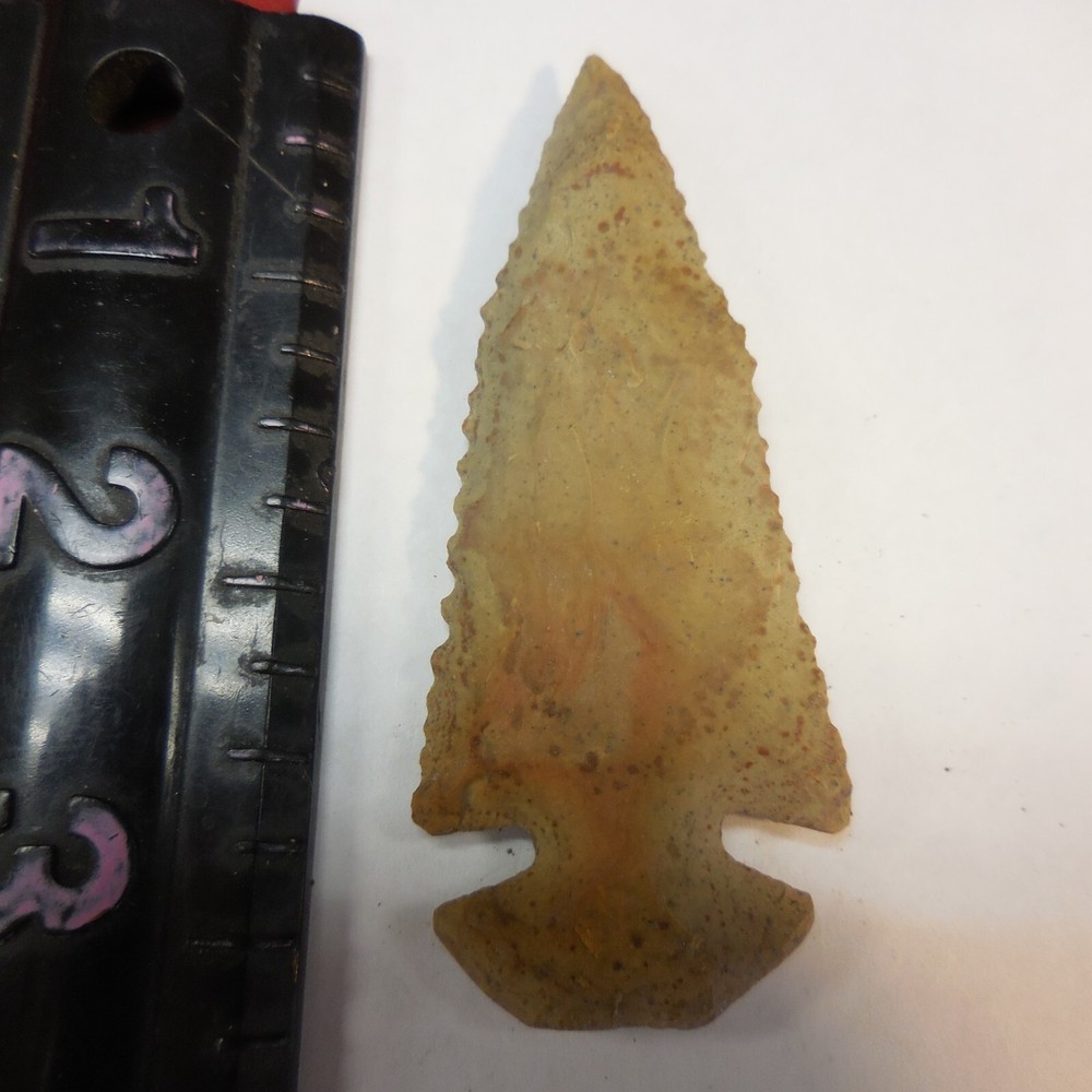 BEVELED DOVETAIL  POINT--CLASSIC FORM AND FLAKING