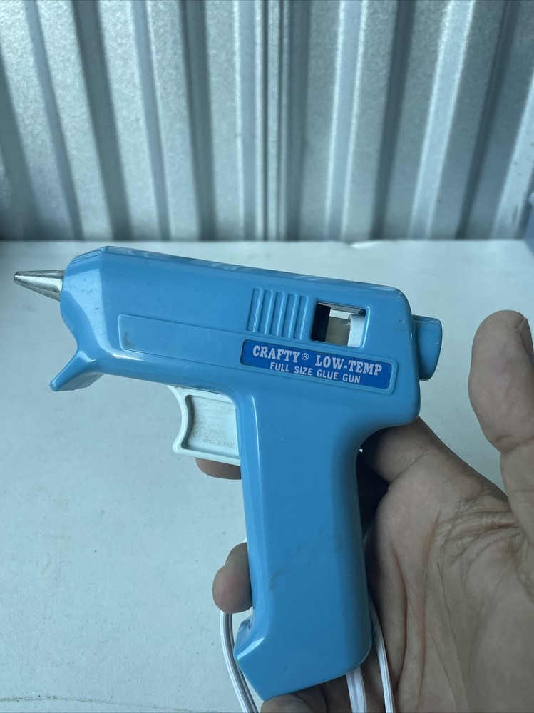 CRAFTY LOW TEMP FULL SIZE GLUE GUN (H40)