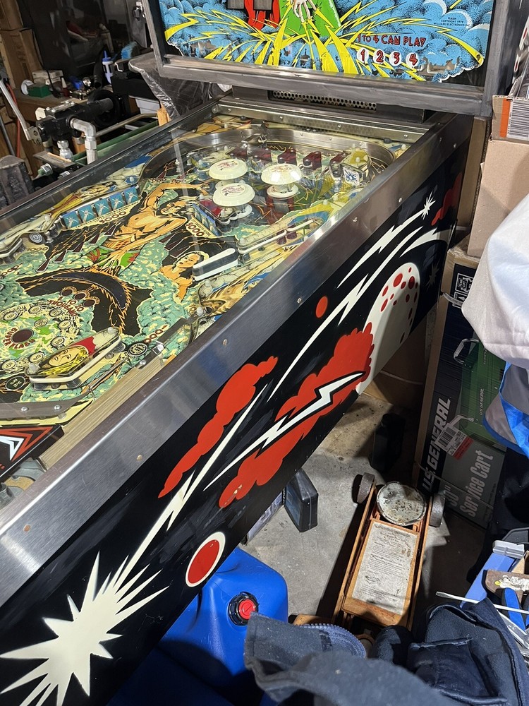 1978 Williams Flash Pinball Machine