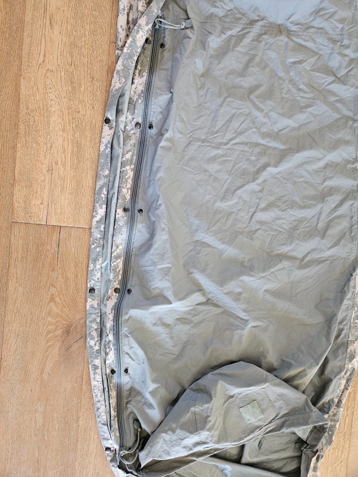 Genuine USGI GORE-TEX Bivy Cover ACU Digital Camo-Great Condition! + Waist Pack