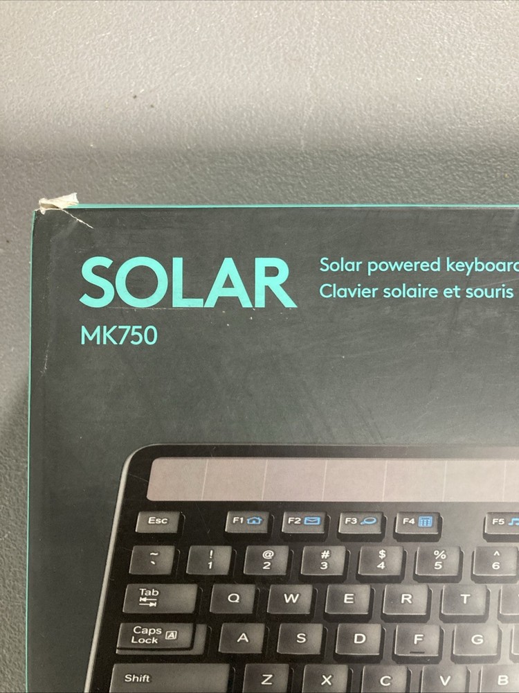 Logitech 920-005002 MK750 Solar Wireless Keyboard with Mouse. EL
