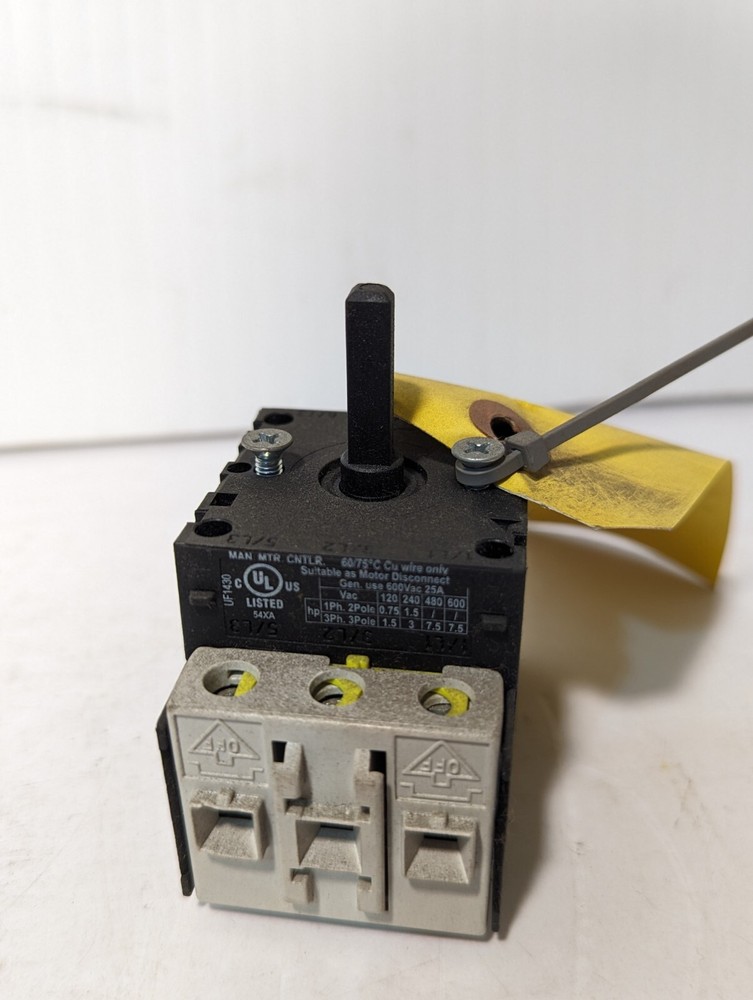 Baco Controls 172000 Disconnect Switch, 25A, 600vac (general use) - Free Ship