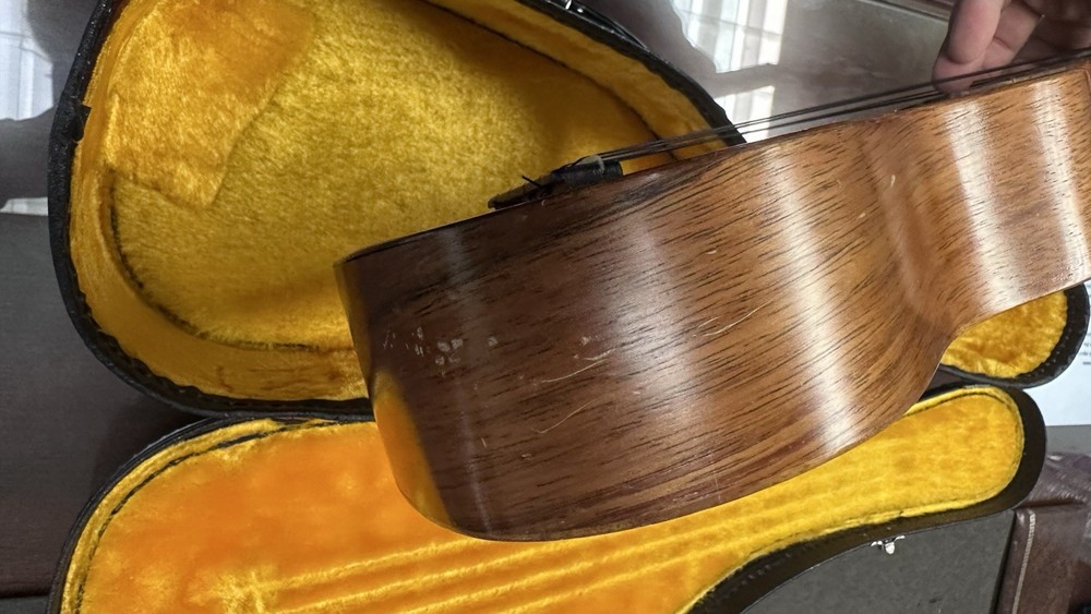 Kamaka Ukulele Gold label 4 string vintage