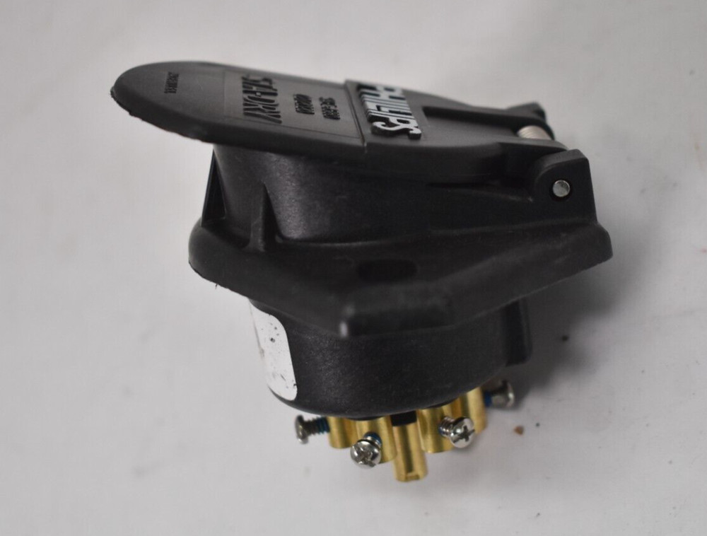 Phillips 7 Pin Wire INsert Waterproof Socket 2 Hole Mount 16-720 Black White