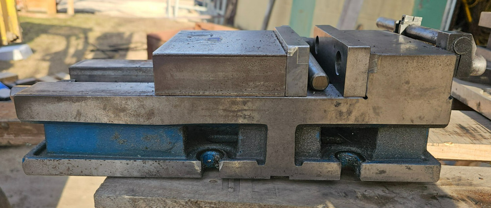 Kurt 3600V 6" Manual Horizontal Stationary Precision VersatileLock Vise & Handle