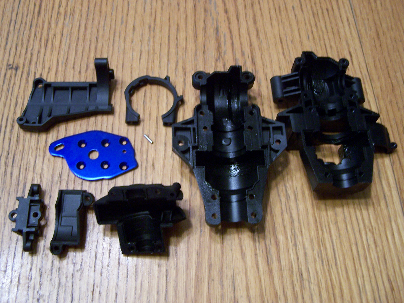 Fits Traxxas 1/10 Wide-Maxx Rear Bulkhead Motor Mounts Gear Covers Tie Bar 89086