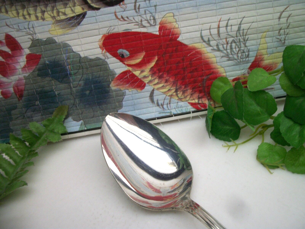 Oneida Community Tudor SWEET BRIAR Silverplate Solid Serving Spoon 1948