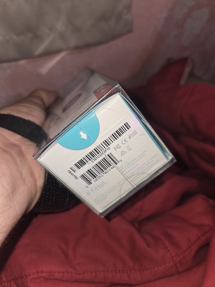 **NEW SEALED**Fitbit Flex FB401 FLEXRED Wireless Activity Sleep TrackerWristband