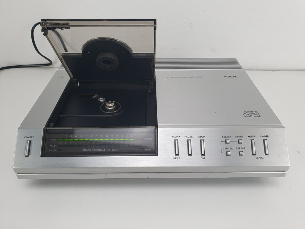 Philips CD100 CD player - Made in Holland- Serviced/recapped