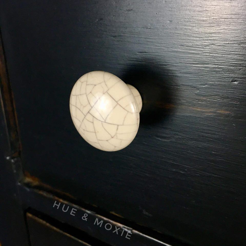 1-3/8" Old World Premium "Aged" Ceramic Knob