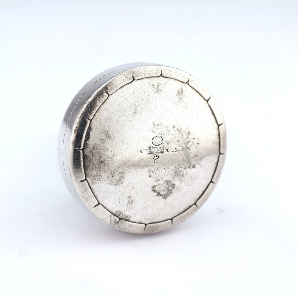 Georg Jensen Antique Solid Sterling Silver Pill Box or Case. 79 C. 28g.