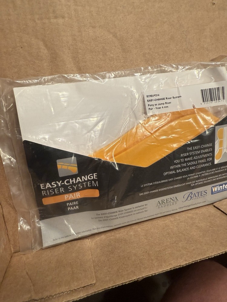 Wintec Bates Easy Change Riser System. Pair - Pony Or Jump Riser. Rear 4 mm.