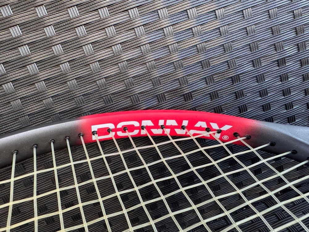DONNAY ACADEMIES PRO MID - SL3 - SUPERMIDSIZE - STRINGED - EXCELLENT