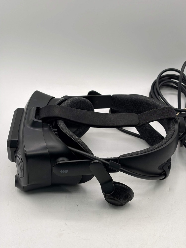 Valve Index PC and Console VR Gaming Headset Full Kit Model 1007 - Black READ