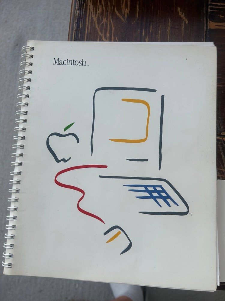 Apple Macintosh System Software Update Version 5.0 Boxed w Disks Manuals