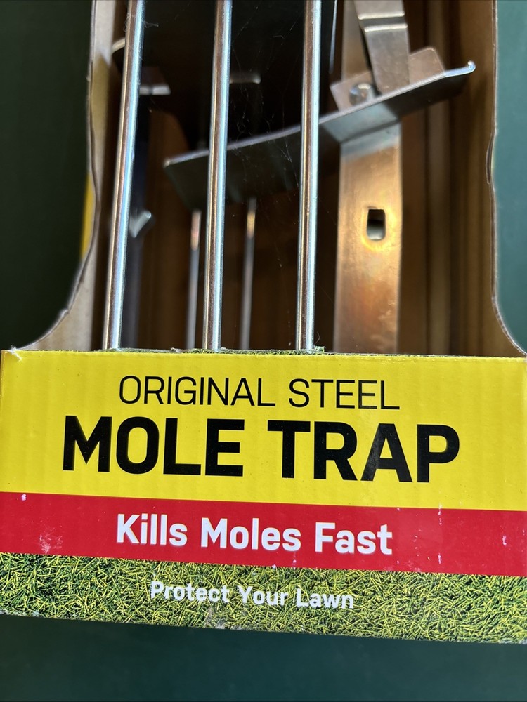 New VICTOR Original Mole Trap Spring Spike Plunger Style Model 0645