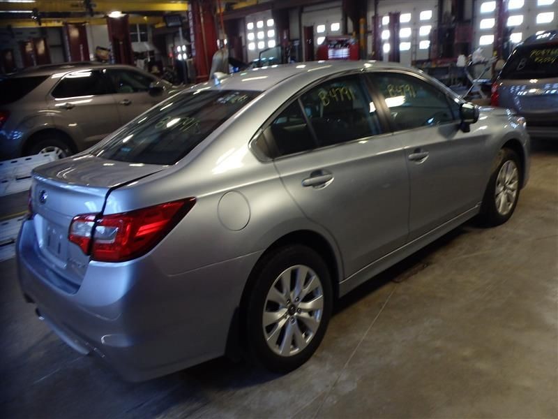 Subaru Legacy 2016 Jack 4083715 4457