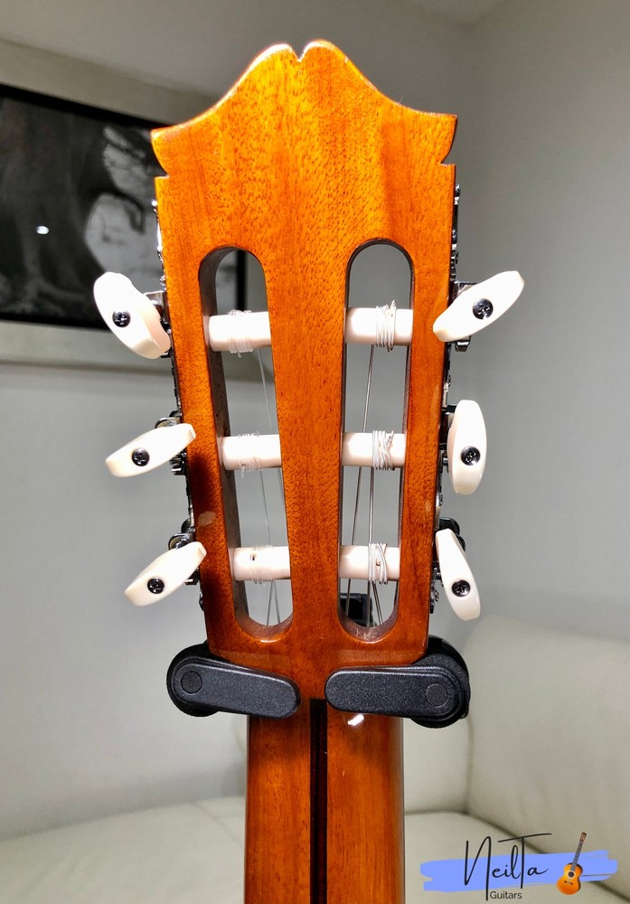 Morris M-25 Classsical Guitar 1978