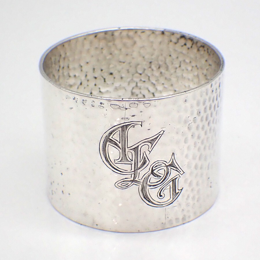 Hammered Napkin Ring Reed and Barton Sterling Silver Mono ALG
