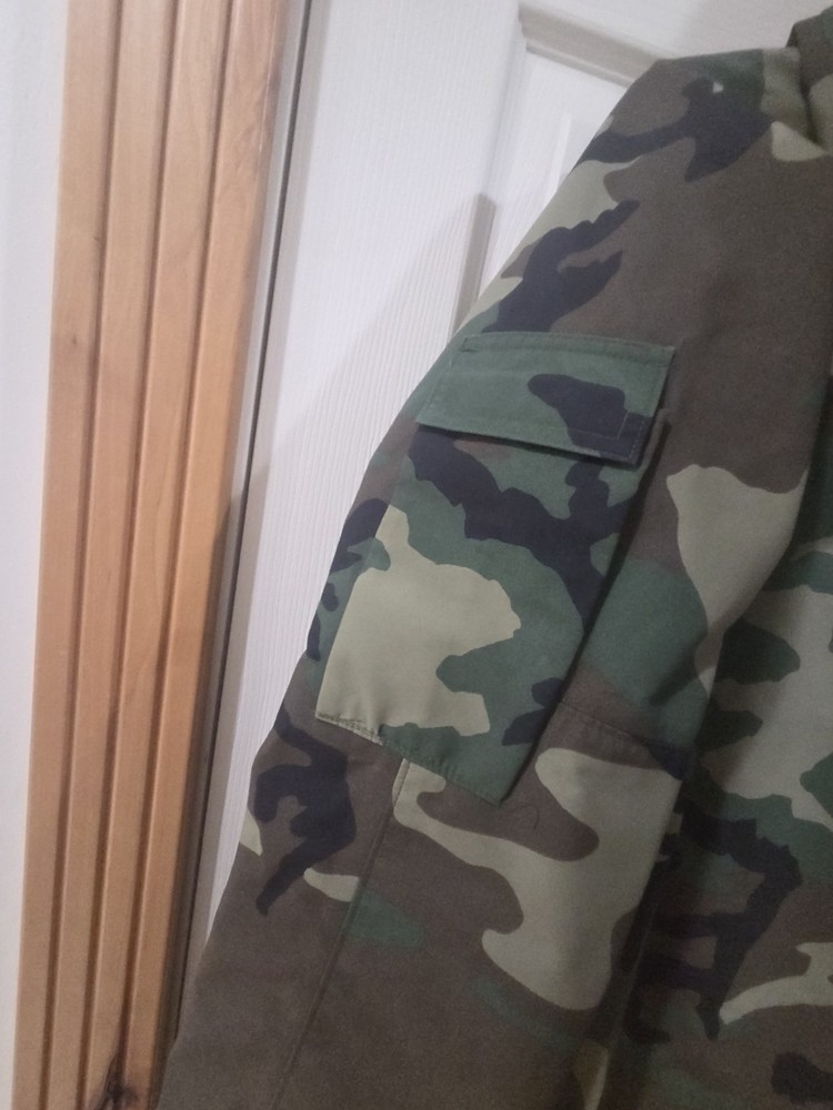 US Military Parka Cold Weather Camo Size Medium Long