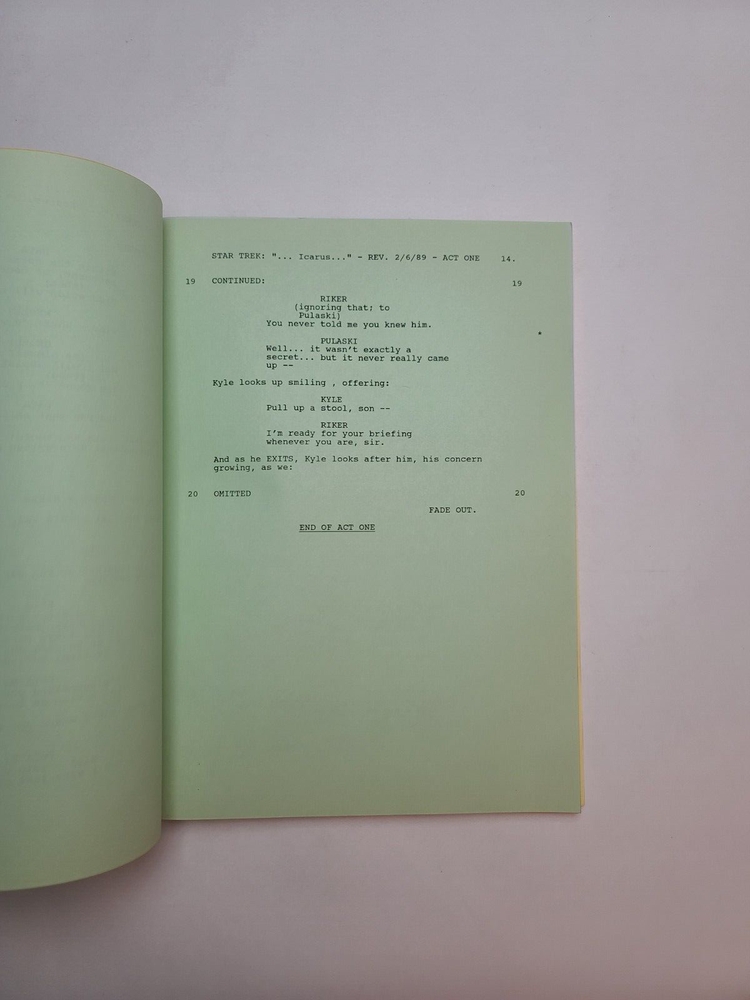 STAR TREK: THE NEXT GENERATION / David Assael 1989 TV Script "The Icarus Factor"