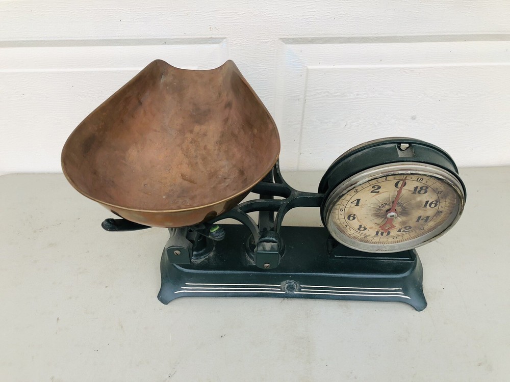 VINTAGE Jacobs Bros Scale 2 Sided General Store