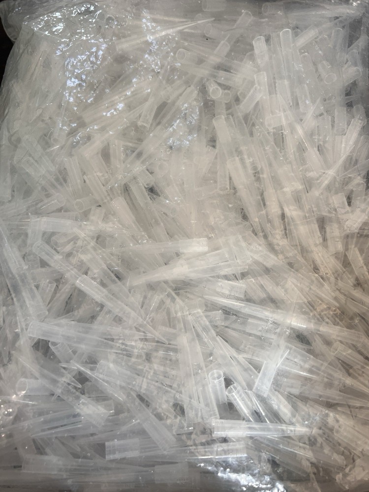 Universal Tips For Micropipette Model MT-II 1000 ul Capacity Quantity 1000