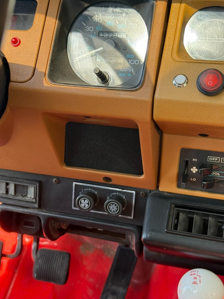 Replacement Dash Switch Bezel for 1987-1995 Jeep YJ, Black Dashboard Panel Mount