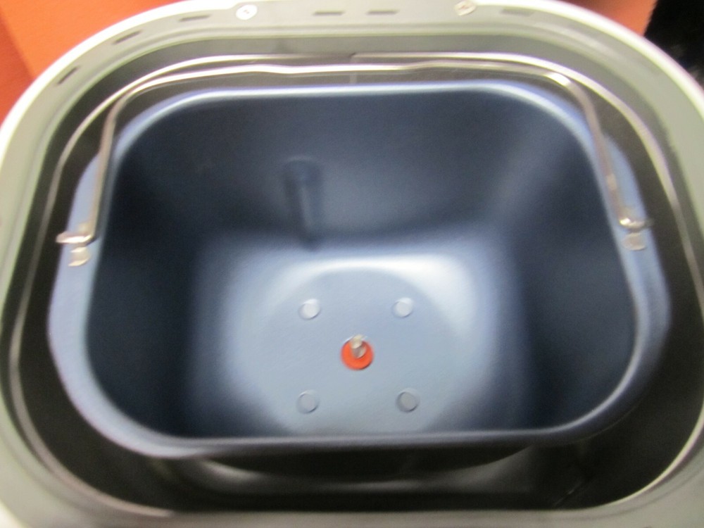 OSTER Expressbake 2 LB Loaf Bread Maker CKSTBRTW20