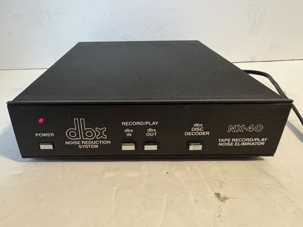 DBX Model NX-40 Tape Record / Play Noise Eliminator / Reduction System