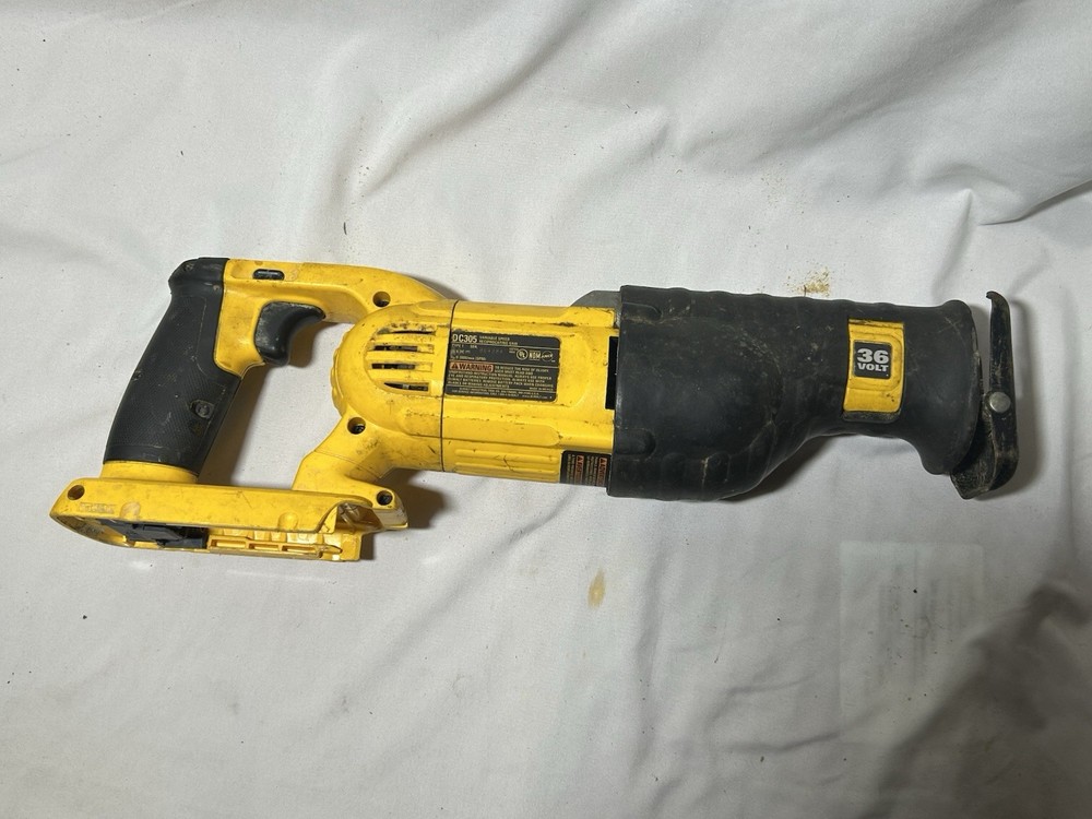 DeWalt DC305 36V Variable Speed Reciprocating Saw Tool Only No Battery Tested