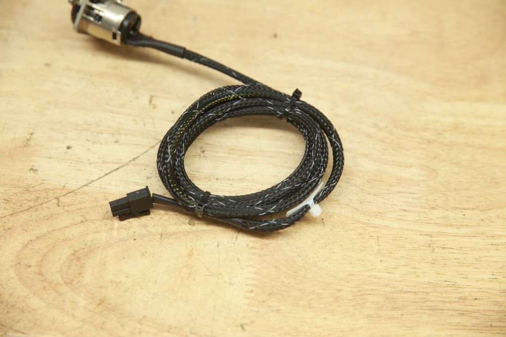 ELE1700335-B Quantum Power Chair Legrest Connection Plug Socket Cable Wire