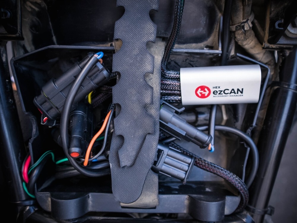 HEX ezCAN Gen ll Controller For BMW R1200 Oil Cooled Models
