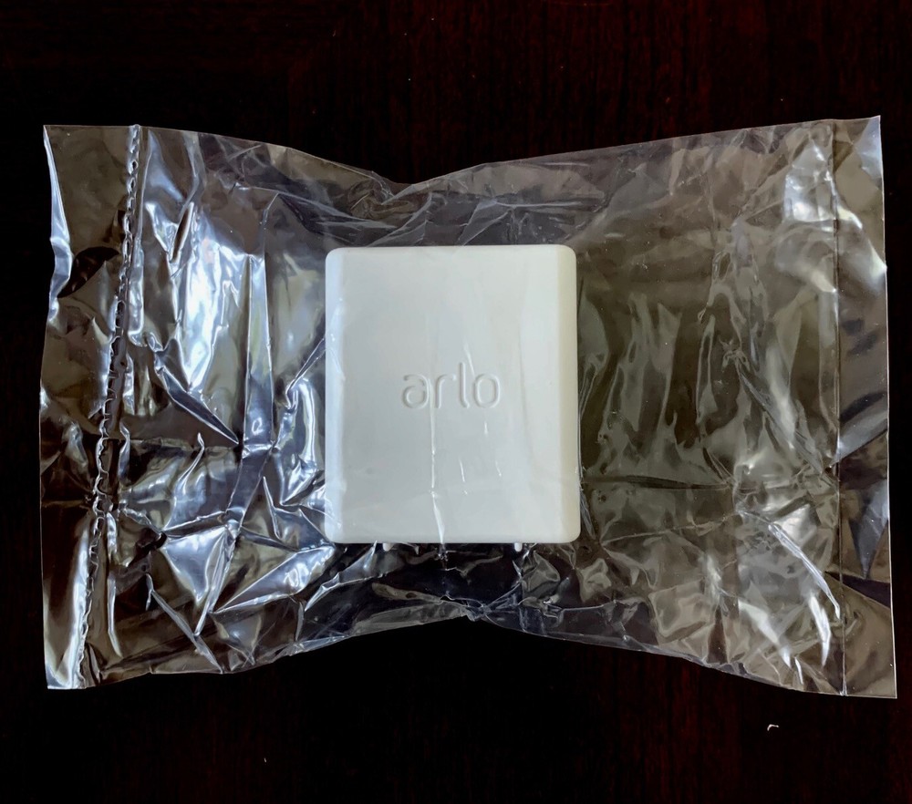 Arlo Ultra 2 4K UHD Wireless Add-on Camera with Security Adjust Wall Mount