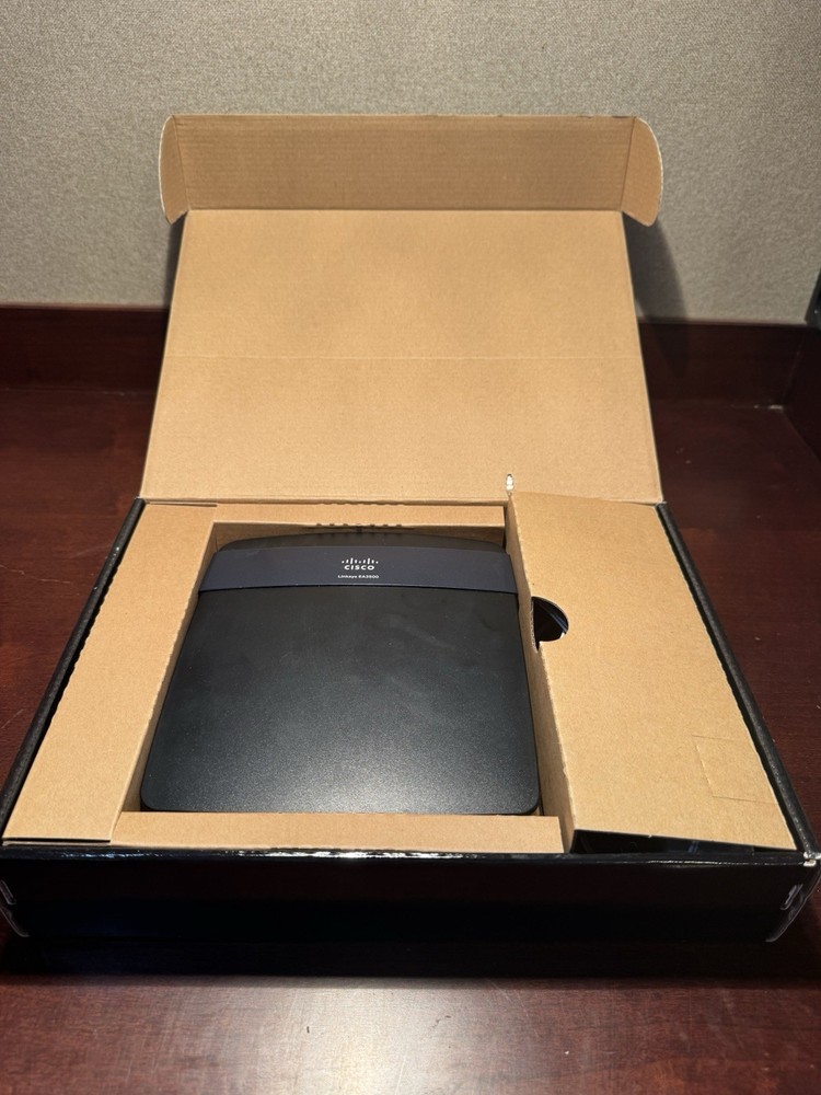 Lynksys N750 Wi-Fi Router