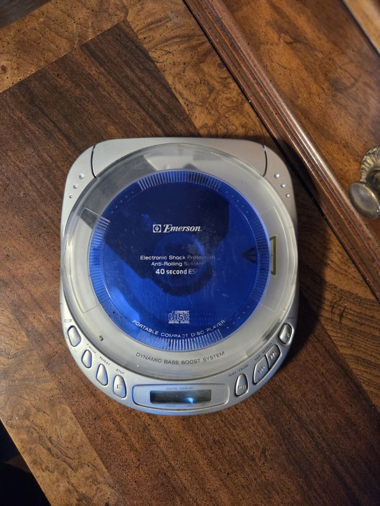 Emerson portable compact disc player, model number HD9971