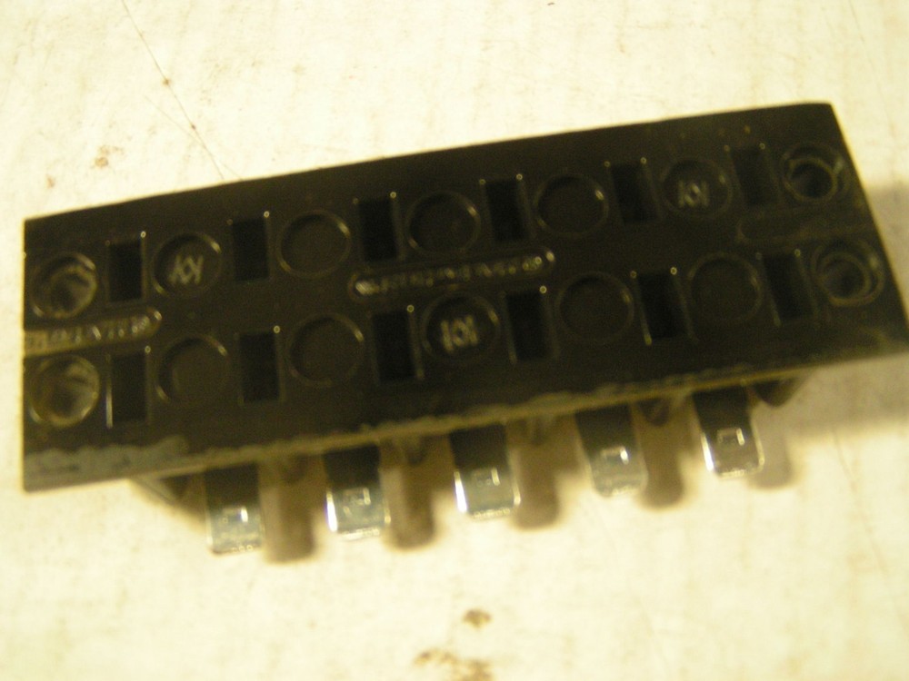 MILLER 038622 BLOCK, TERM, 30 AMP