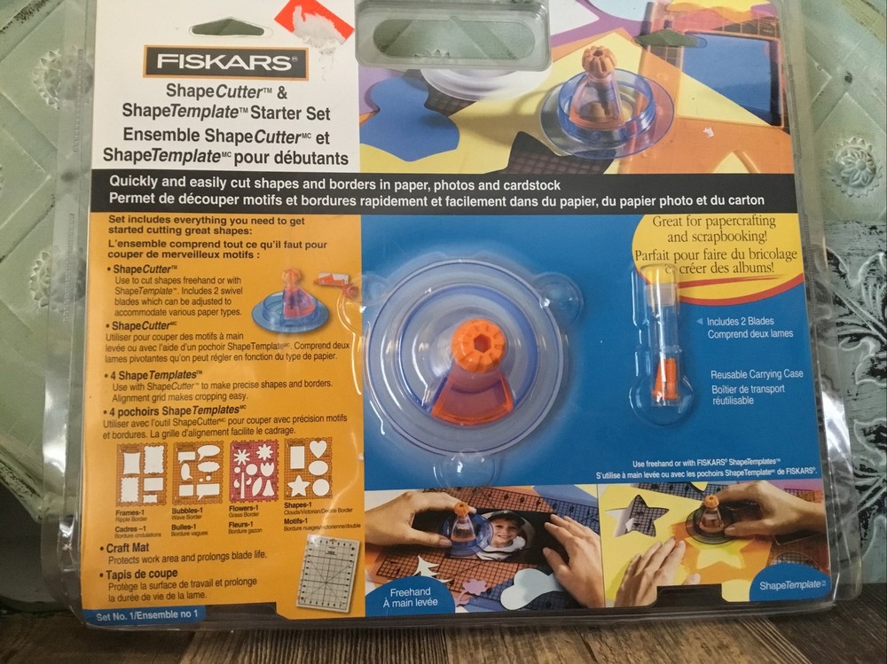 Fiskars: SHAPE CUTTER & TEMPLATE STARTER SET #4802 - Set 1 Stencils New/Unopened